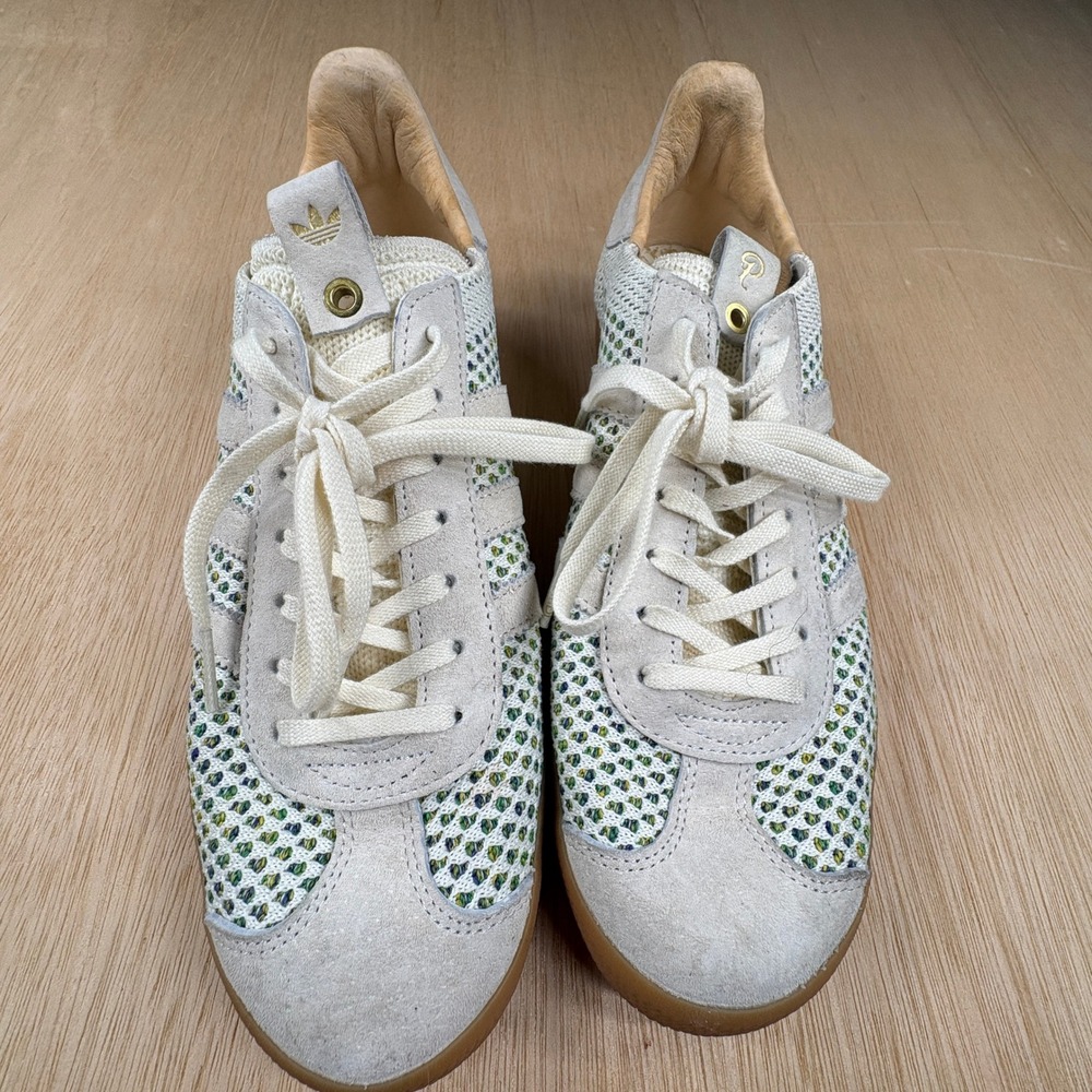 Adidas Consortium x Sneaker Politics Gazelle Primeknit BY2831 Cream White Womens